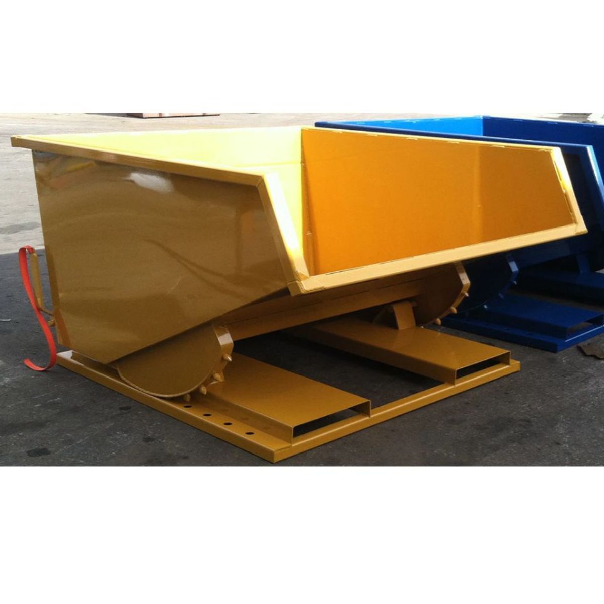 Self-Dumping Hoppers